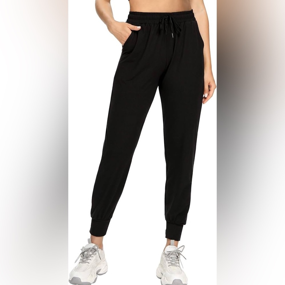 Cozy Black Thermal Jogger New Size Small (from a local boutique in Miami)